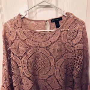 Like New ladies sweater
